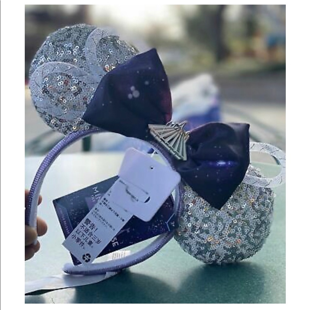 SOLD OUT Minnie Mouse Space Mountain ears